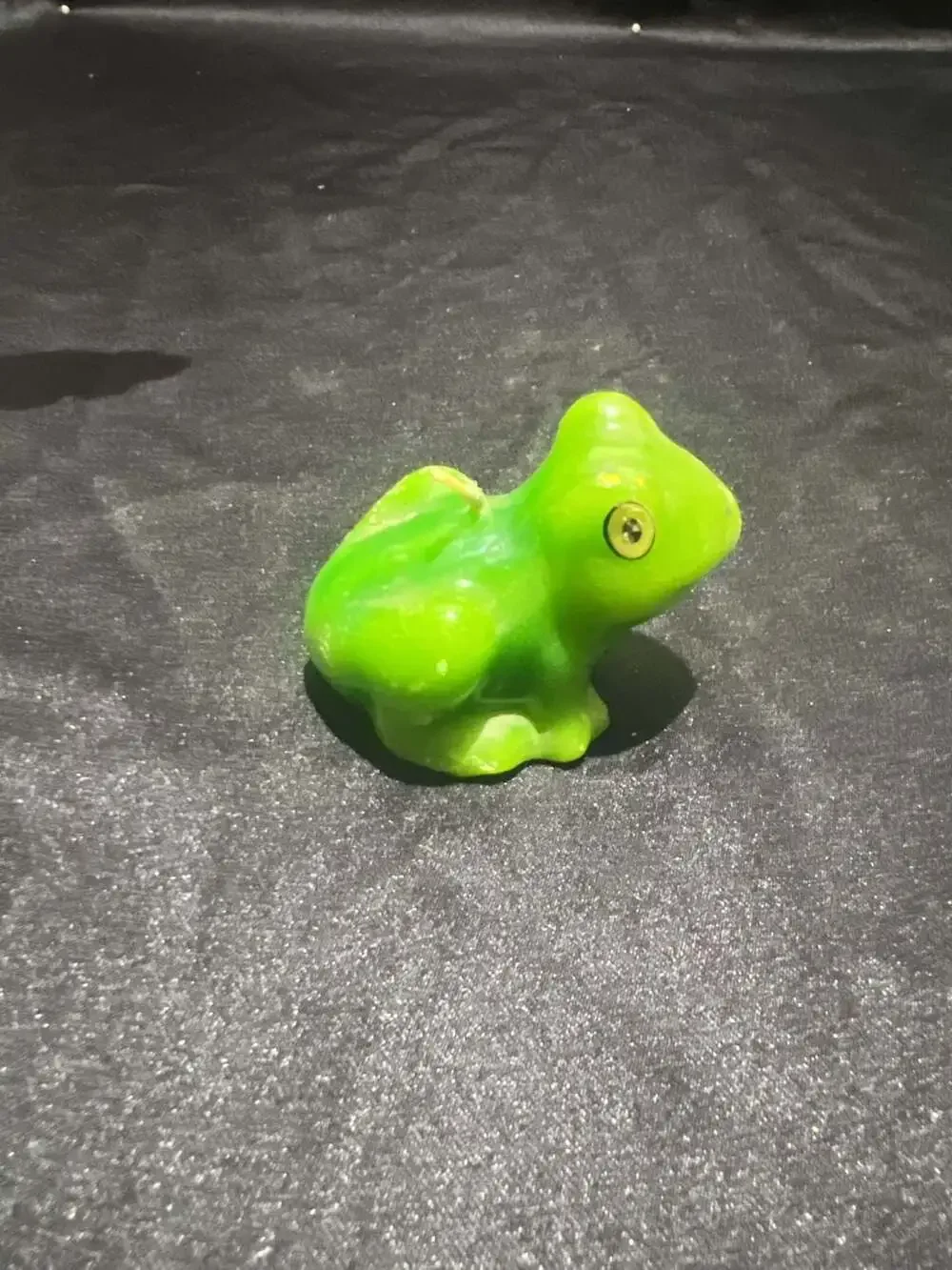 Vintage Green Frog Figural Wax Candle